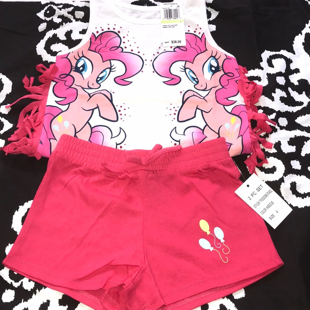 Pony shorts set
